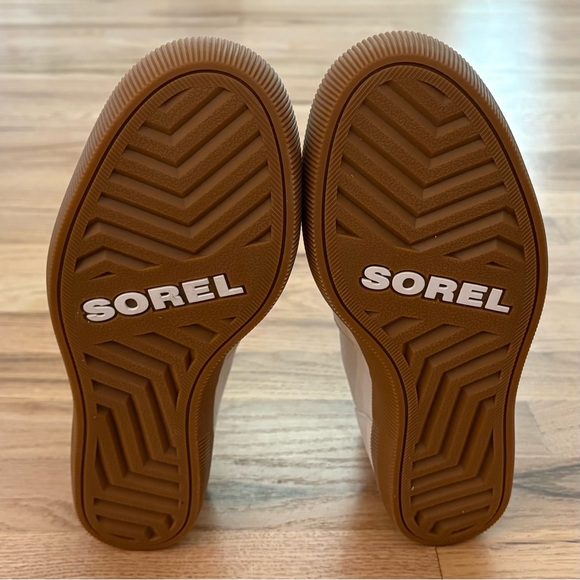 Sorel Out N About Chelsea Wedge Booties 10.5 comfort bone suede boots neutral - Picture 10 of 12